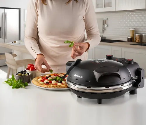 Forno De Pizza Elétrico Aríete Com Pedra Antiaderente 1200w